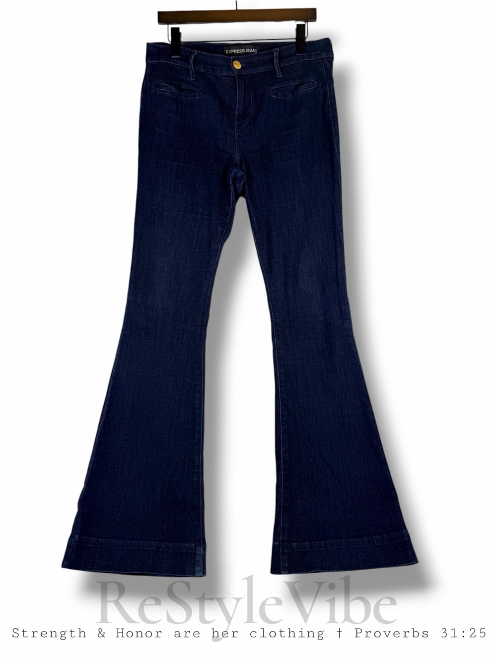 EXPRESS Women’s Size 8 Denim Jeans Mid Rise Slim Flare Trouser Style MIA Stretch